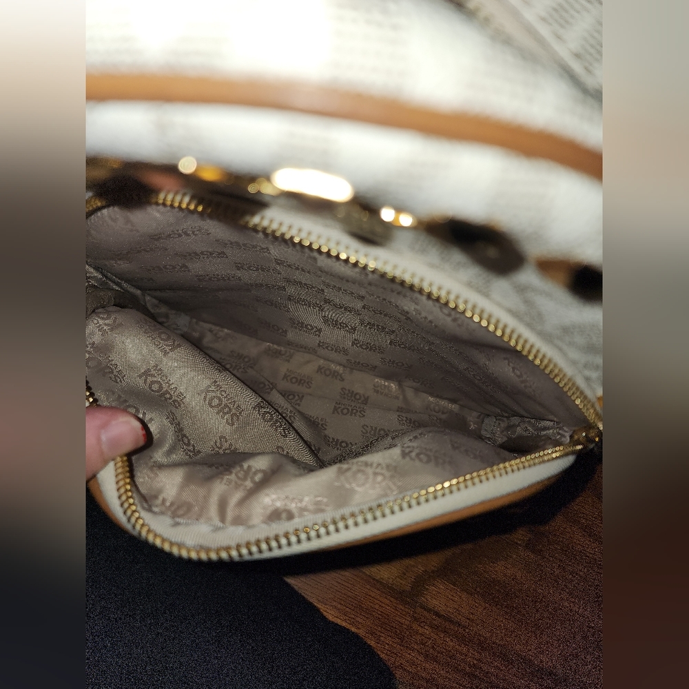 Michael Kors Bookbag - Picture 7 of 8